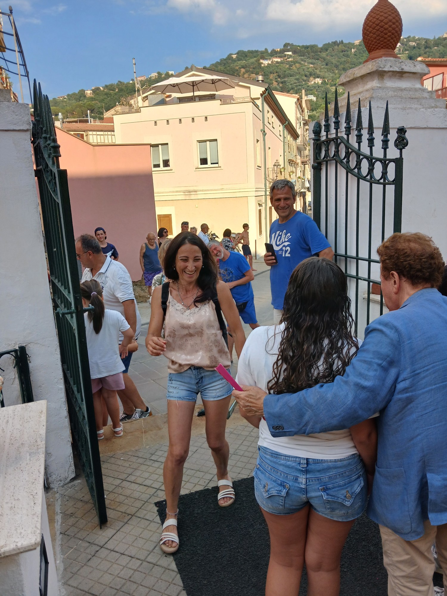 Giacomo Rizzo sul set di Bentornati al Sud – Castellabate, 2026