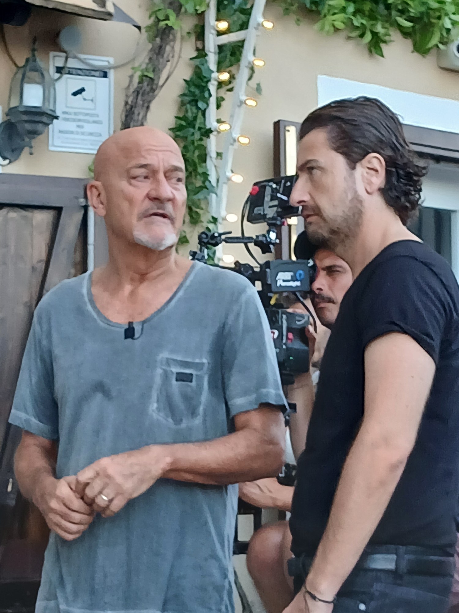 Giacomo Rizzo sul set di Bentornati al Sud – Castellabate, 2026