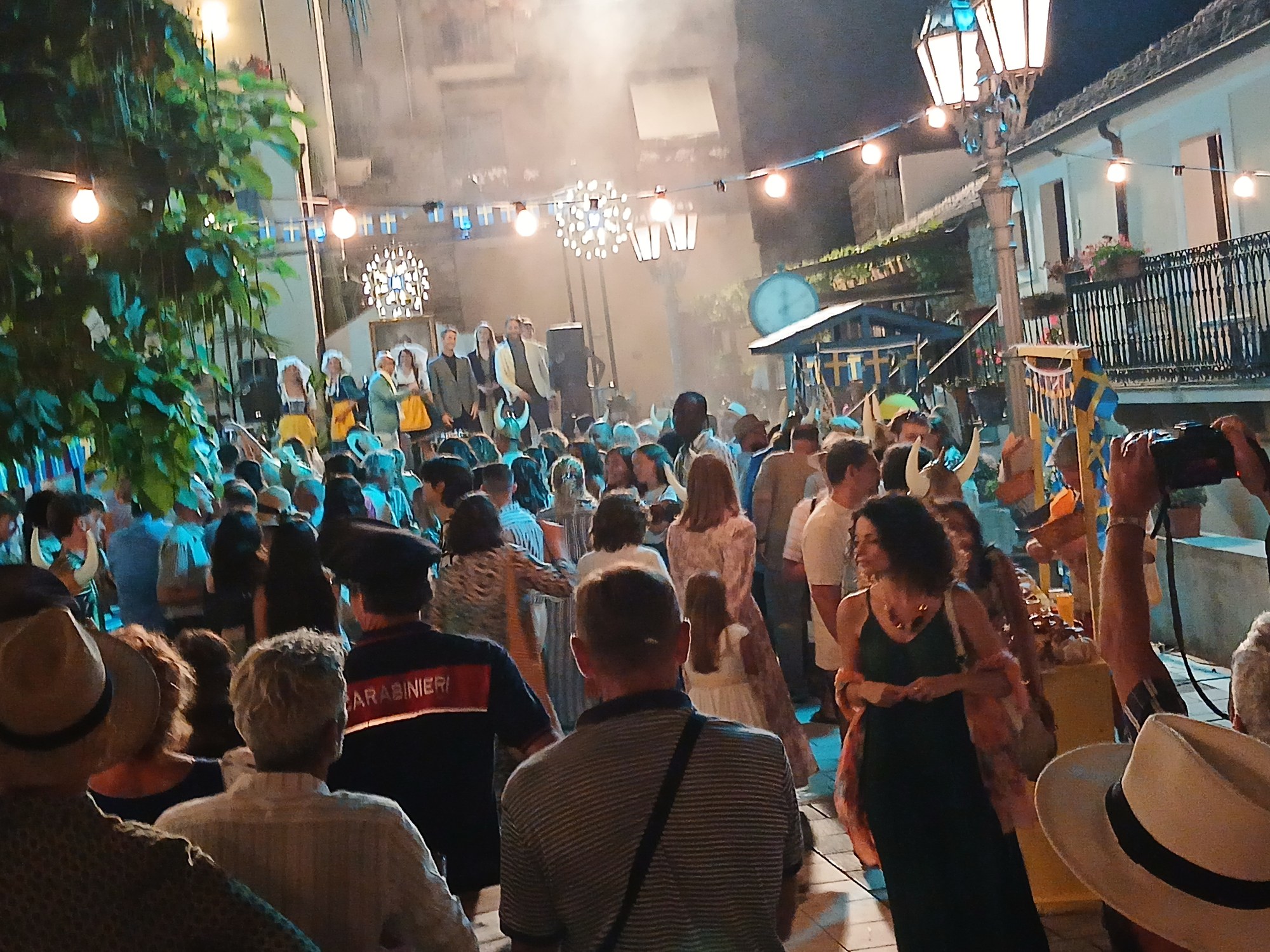 Giacomo Rizzo sul set di Bentornati al Sud – Castellabate, 2026