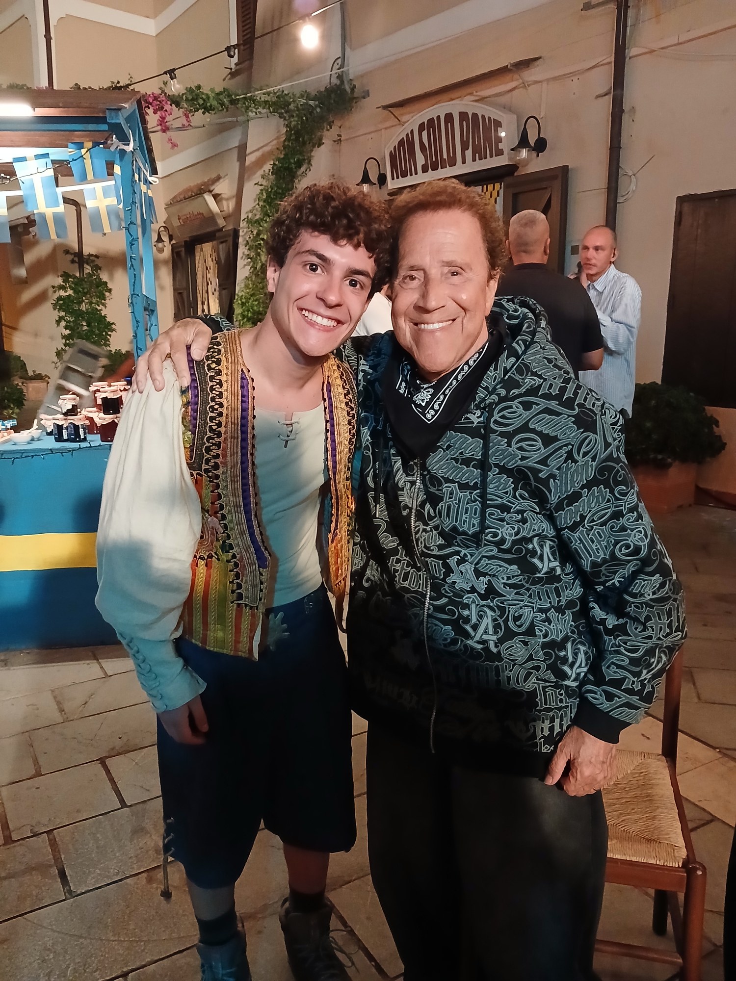 Giacomo Rizzo sul set di Bentornati al Sud – Castellabate, 2026