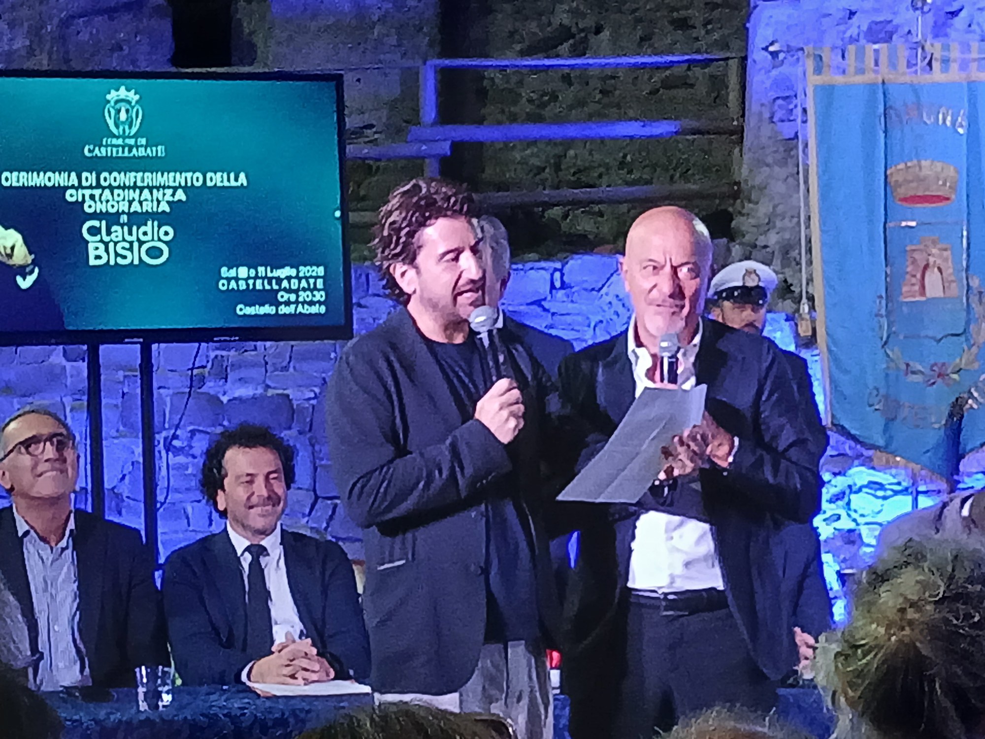 Giacomo Rizzo sul set di Bentornati al Sud – Castellabate, 2026